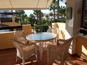 Bahía de Marbella - three-bedroom beachside apartment (10)